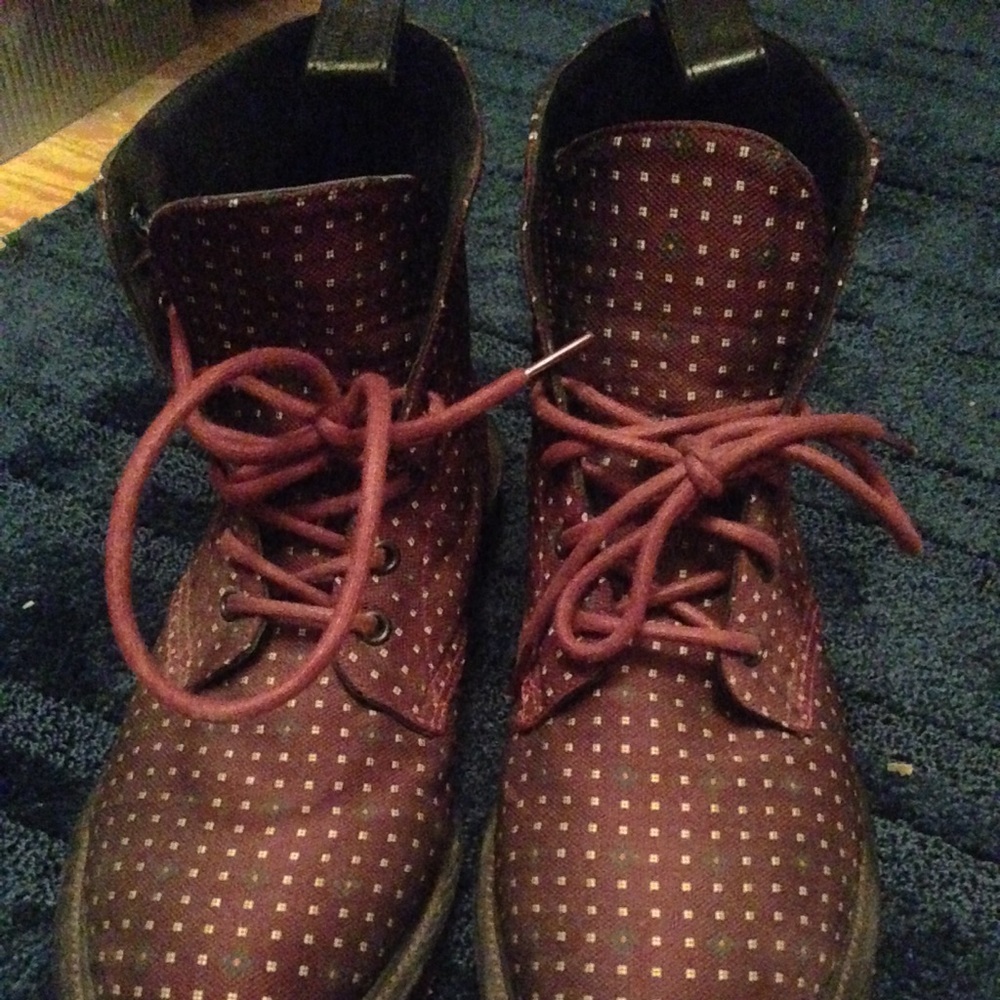 Dr. Air Martin maroon boots